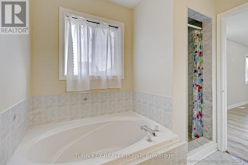 47 Monte Cristi Street, Vaughan, ON - Indoor Photo Showing Bathroom