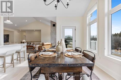 418 Golf Course Road, Kawartha Lakes, ON - Indoor Photo Showing Dining Room