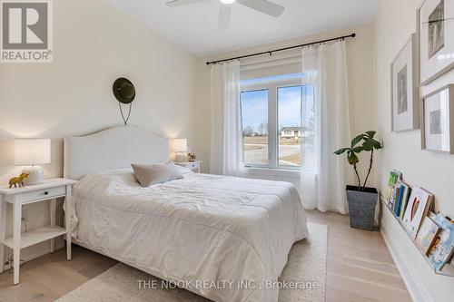 418 Golf Course Road, Kawartha Lakes, ON - Indoor Photo Showing Bedroom