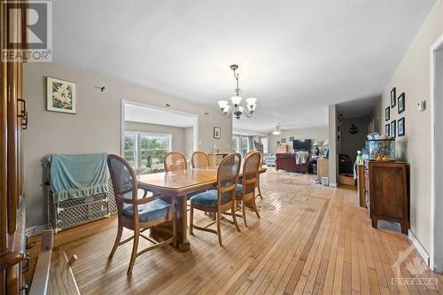 474 Maple Lane, Carleton Place, ON - Indoor Photo Showing Dining Room