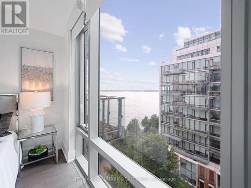 824 - 39 Queens Quay E, Toronto (Waterfront Communities), ON - Indoor With Body Of Water