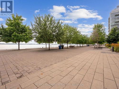 824 - 39 Queens Quay E, Toronto (Waterfront Communities), ON - Outdoor