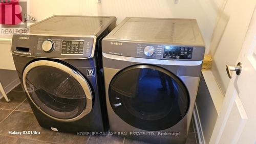 15 Hutton Place, Clarington (Bowmanville), ON - Indoor Photo Showing Laundry Room