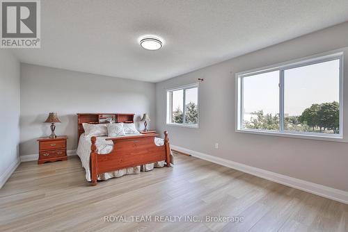 11 Jarrett Court, Vaughan (Vellore Village), ON - Indoor Photo Showing Bedroom