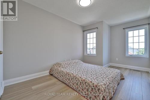 11 Jarrett Court, Vaughan (Vellore Village), ON - Indoor Photo Showing Bedroom