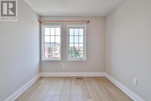 11 Jarrett Court, Vaughan (Vellore Village), ON - Indoor Photo Showing Other Room