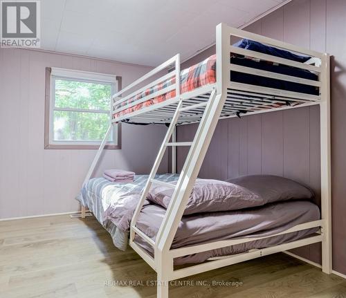 1388 Carlsmount Road, Bracebridge, ON - Indoor Photo Showing Bedroom