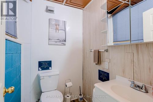 1388 Carlsmount Road, Bracebridge, ON - Indoor Photo Showing Bathroom