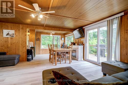 1388 Carlsmount Road, Bracebridge, ON - Indoor