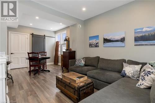 160 King Street, Stratford, ON - Indoor Photo Showing Living Room