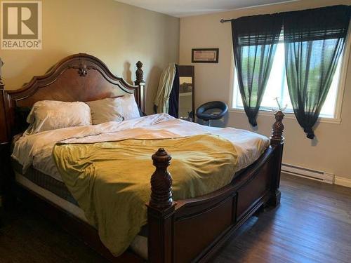 1724 82 Avenue, Dawson Creek, BC - Indoor Photo Showing Bedroom