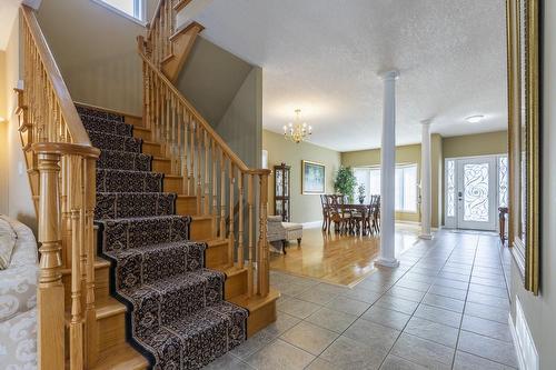 229 Gatestone Drive, Hamilton, ON - Indoor Photo Showing Other Room