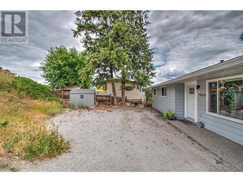 7048 Appaloosa Way, Vernon, BC - Outdoor