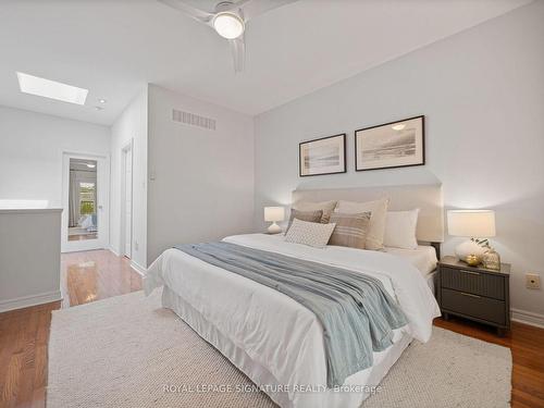 6 Joseph Salsberg Lane, Toronto, ON - Indoor Photo Showing Bedroom