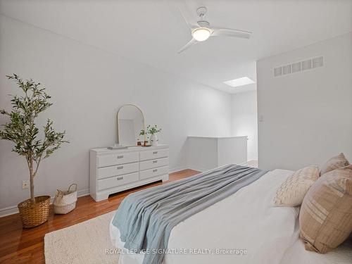 6 Joseph Salsberg Lane, Toronto, ON - Indoor Photo Showing Bedroom