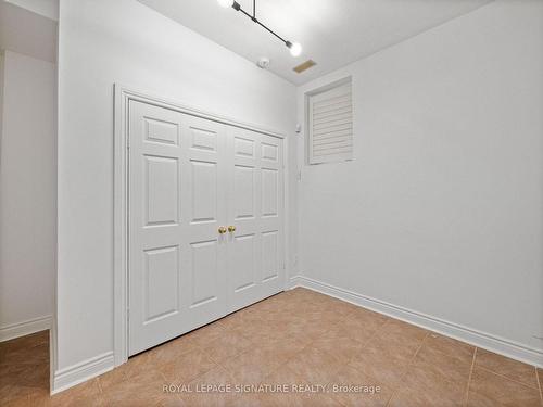 6 Joseph Salsberg Lane, Toronto, ON - Indoor Photo Showing Other Room