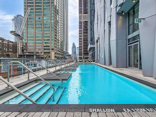 2412-1 Yorkville Ave, Toronto, ON - Outdoor With In Ground Pool