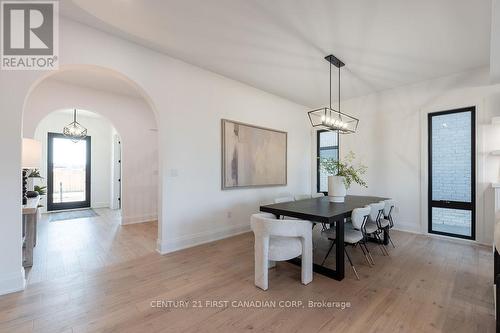 Custom Double Arches & Dining Room - 7230 Silver Creek Circle, London, ON - Indoor Photo Showing Dining Room