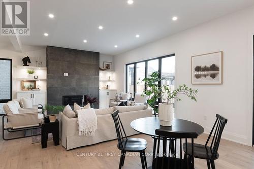 Living Room & Breakfast Area - 7230 Silver Creek Circle, London, ON - Indoor