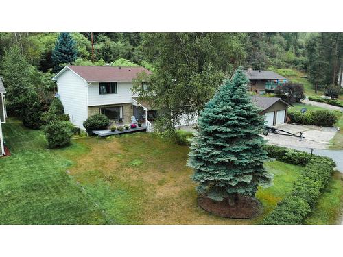 3016 1St Avenue, Castlegar, BC - Outdoor