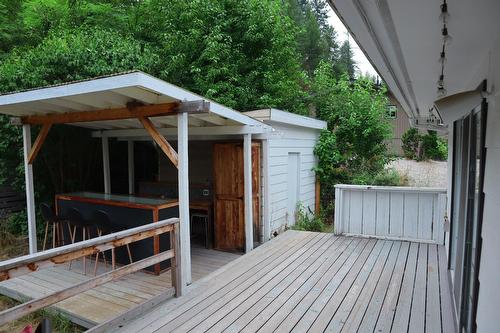 3016 1St Avenue, Castlegar, BC - Outdoor With Deck Patio Veranda With Exterior