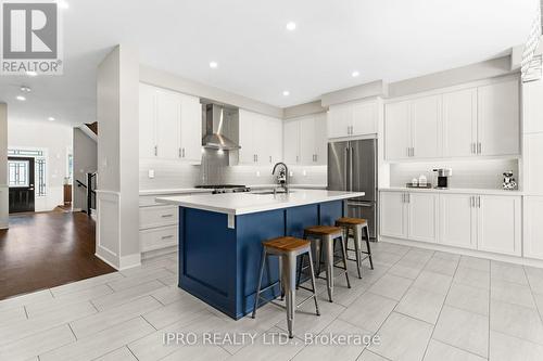 48 Pridham Place, New Tecumseth (Tottenham), ON - Indoor Photo Showing Kitchen With Upgraded Kitchen