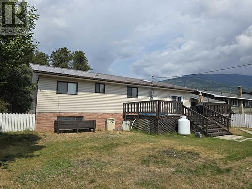 1255 8Th Avenue, Valemount, BC - Outdoor With Deck Patio Veranda