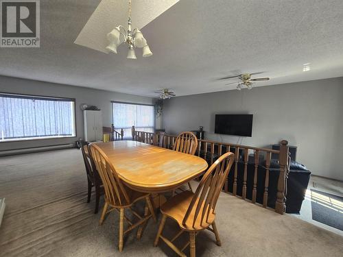 1255 8Th Avenue, Valemount, BC - Indoor Photo Showing Dining Room