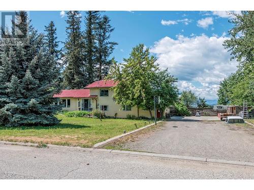 9486 Angus Drive, Coldstream, BC - Outdoor