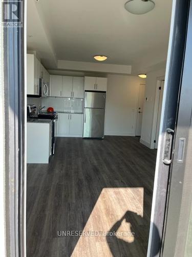 511 - 103 Roger Street, Waterloo, ON - Indoor Photo Showing Kitchen With Stainless Steel Kitchen