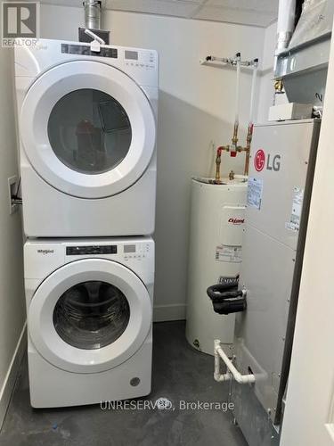 511 - 103 Roger Street, Waterloo, ON - Indoor Photo Showing Laundry Room