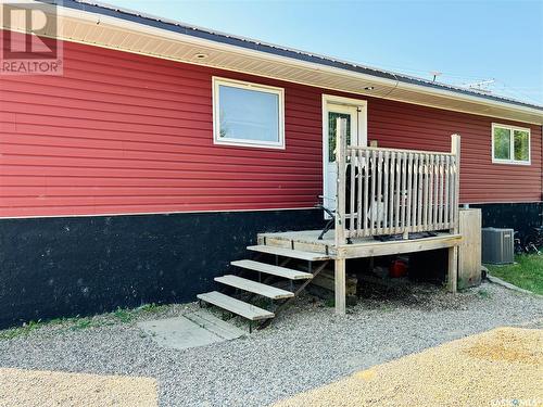 301 3Rd Street, Frobisher, SK - Outdoor