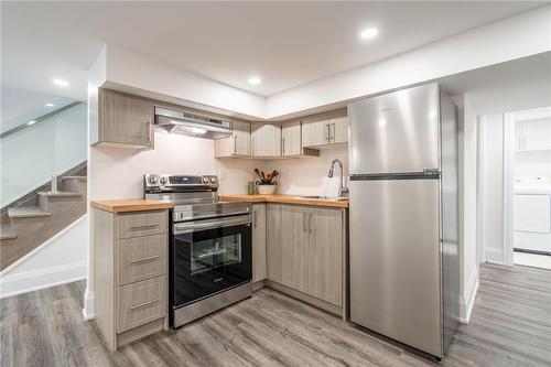 1017 Plains View Avenue, Burlington, ON - Indoor Photo Showing Kitchen With Stainless Steel Kitchen