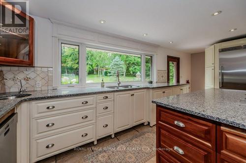 7456 Wellington Road 51, Guelph/Eramosa, ON - Indoor Photo Showing Kitchen With Double Sink