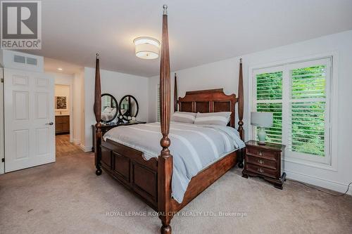 7456 Wellington Road 51, Guelph/Eramosa, ON - Indoor Photo Showing Bedroom