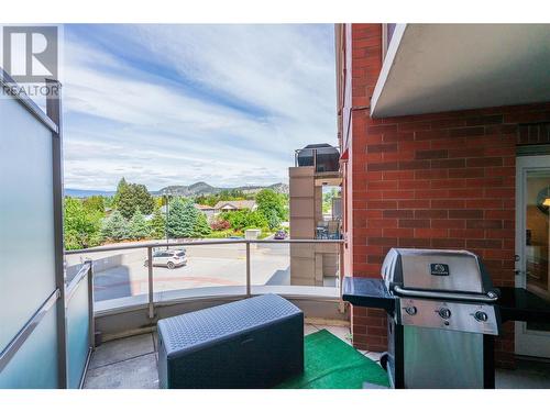 1160 Bernard Avenue Unit# 212, Kelowna, BC - Outdoor With Exterior