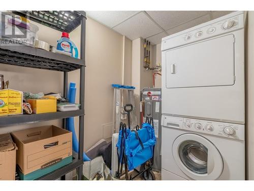 1160 Bernard Avenue Unit# 212, Kelowna, BC - Indoor Photo Showing Laundry Room