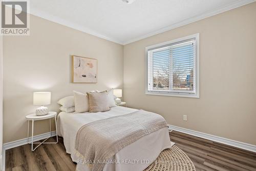 437 Sugarloaf Street, Port Colborne, ON - Indoor Photo Showing Bedroom