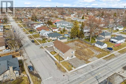 437 Sugarloaf Street, Port Colborne, ON - Outdoor With View