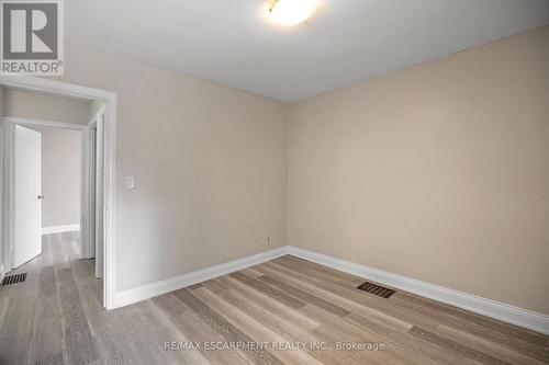 243 Holmesdale Avenue, Hamilton (Bartonville), ON - Indoor Photo Showing Other Room