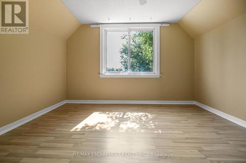 243 Holmesdale Avenue, Hamilton (Bartonville), ON - Indoor Photo Showing Other Room