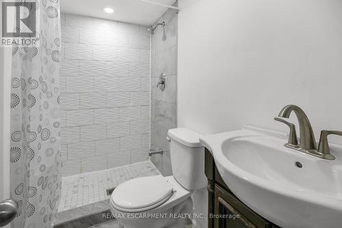 243 Holmesdale Avenue, Hamilton (Bartonville), ON - Indoor Photo Showing Bathroom