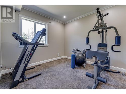 9291 Chinook Road, Vernon, BC - Indoor Photo Showing Gym Room