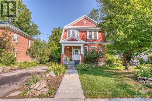 19 Mary Street, Perth, ON - Outdoor With Facade