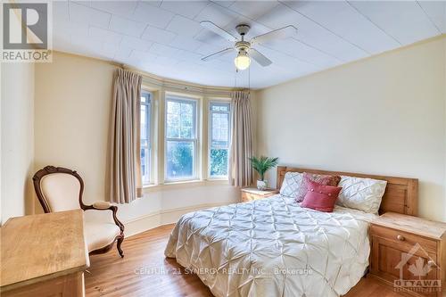 19 Mary Street, Perth, ON - Indoor Photo Showing Bedroom