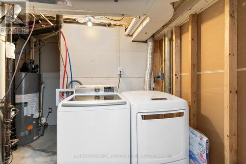 Lf - 149 Septonne Avenue, Newmarket, ON - Indoor Photo Showing Laundry Room