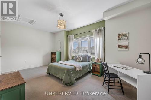 237 Diana Drive, Orillia, ON - Indoor Photo Showing Bedroom