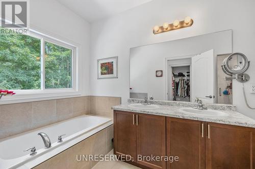 237 Diana Drive, Orillia, ON - Indoor Photo Showing Bathroom