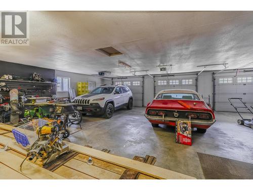 512 Wildwood  Drive, Cranbrook, BC - Indoor Photo Showing Garage