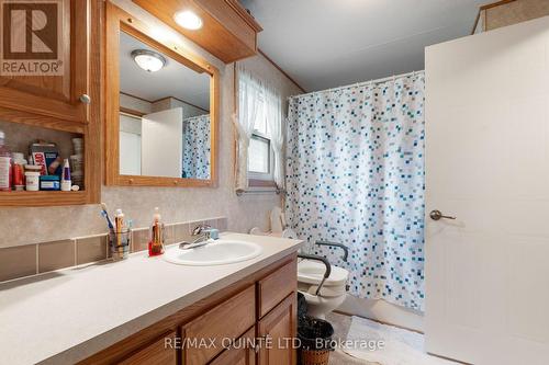 408 Limestone Trail, Prince Edward County (Athol), ON - Indoor Photo Showing Bathroom